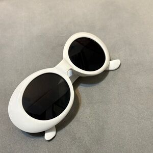 Clout Stylish White Oval Sunglasses